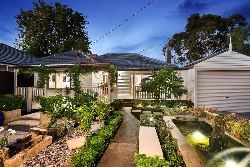 13 Luain Avenue, Oakleigh South, VIC 3167