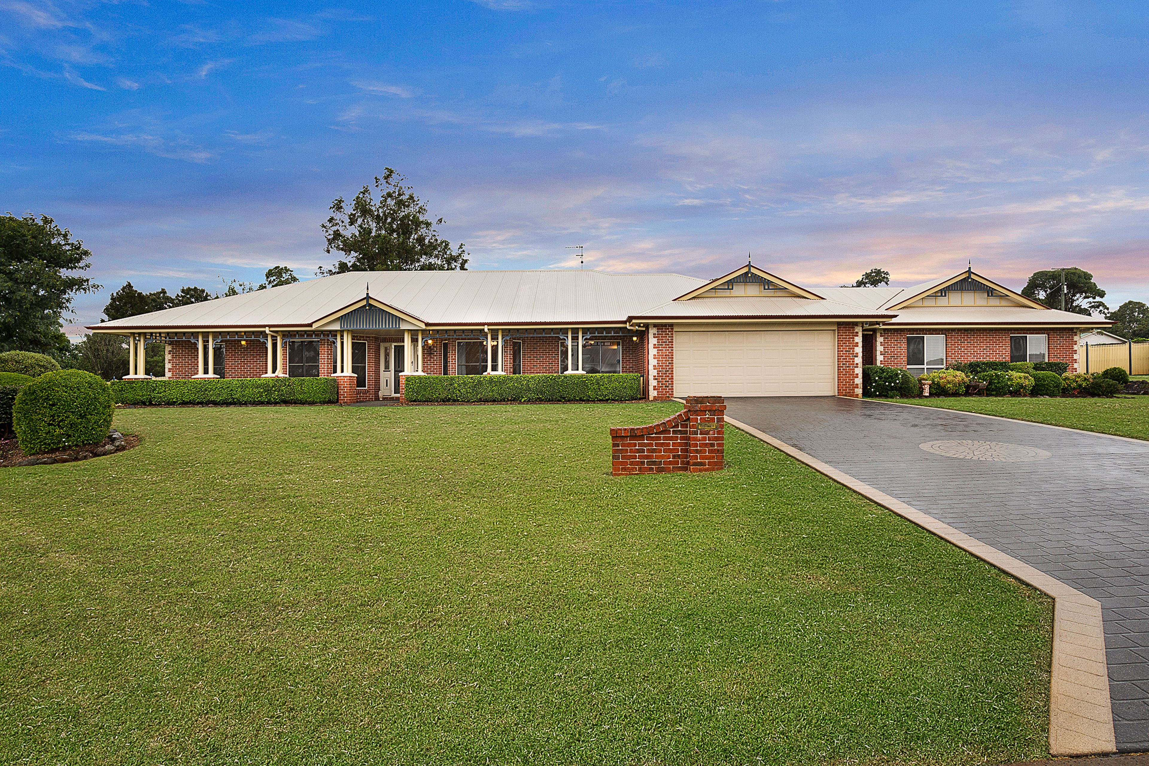 2 Brookton Avenue, Highfields QLD 4352