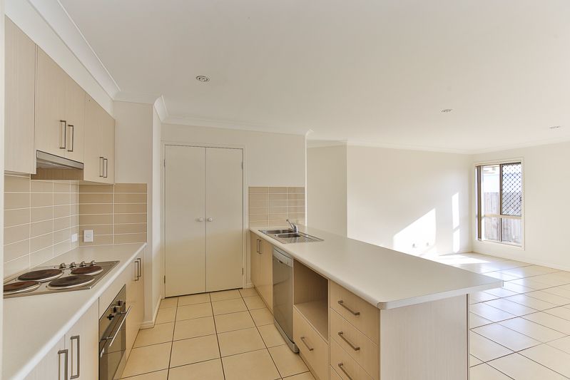 13 Cooranga Street, Glenvale, QLD 4350