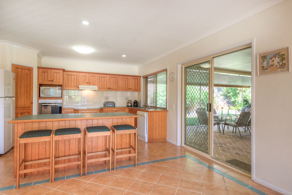 40 Streisand Drive, McDowall, QLD 4053