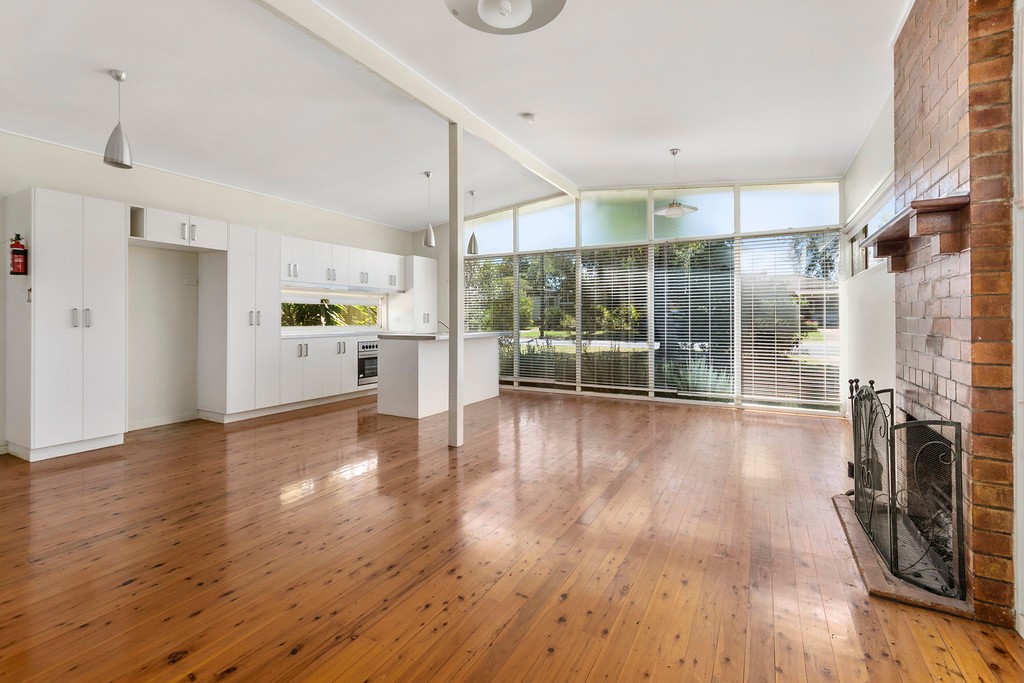 26 Friend Street, Harristown, QLD 4350