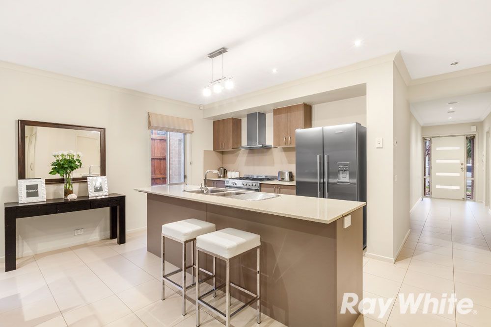 37 Belinda Court, South Morang, VIC 3752
