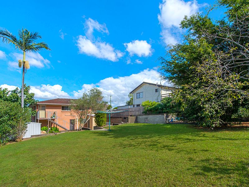 6 Billan Street, Carina, QLD 4152