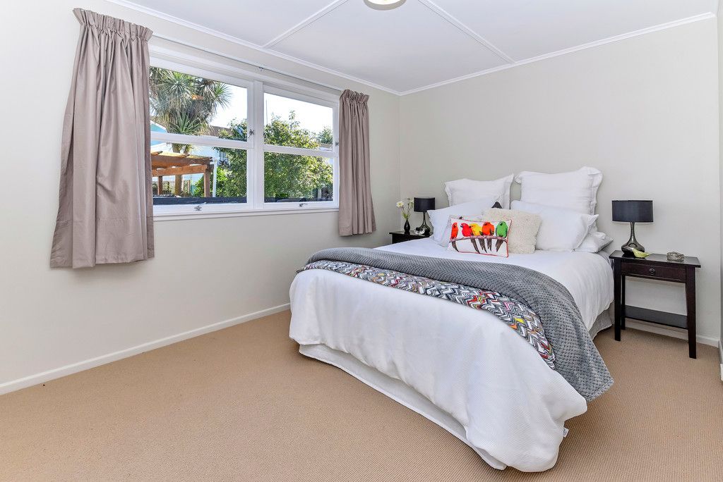 2E Youngs Road, Papakura, Papakura