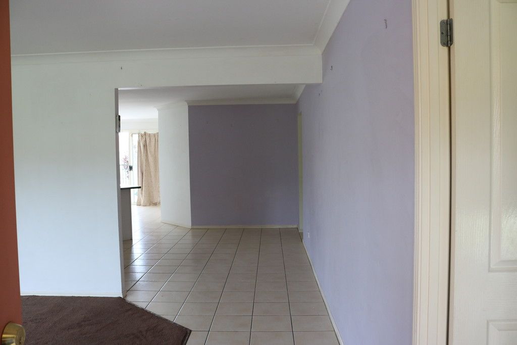 35 Vanessa Court, Camira, QLD 4300