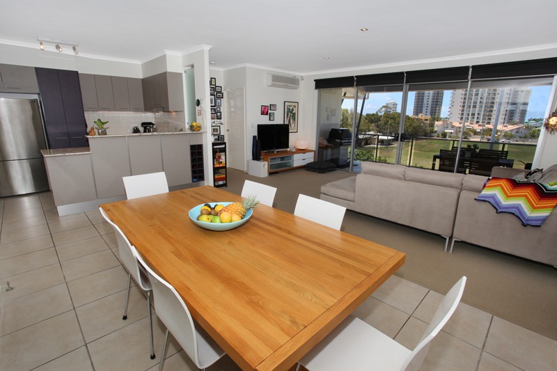 402/34 Fourth Avenue, MAROOCHYDORE, QLD 4558