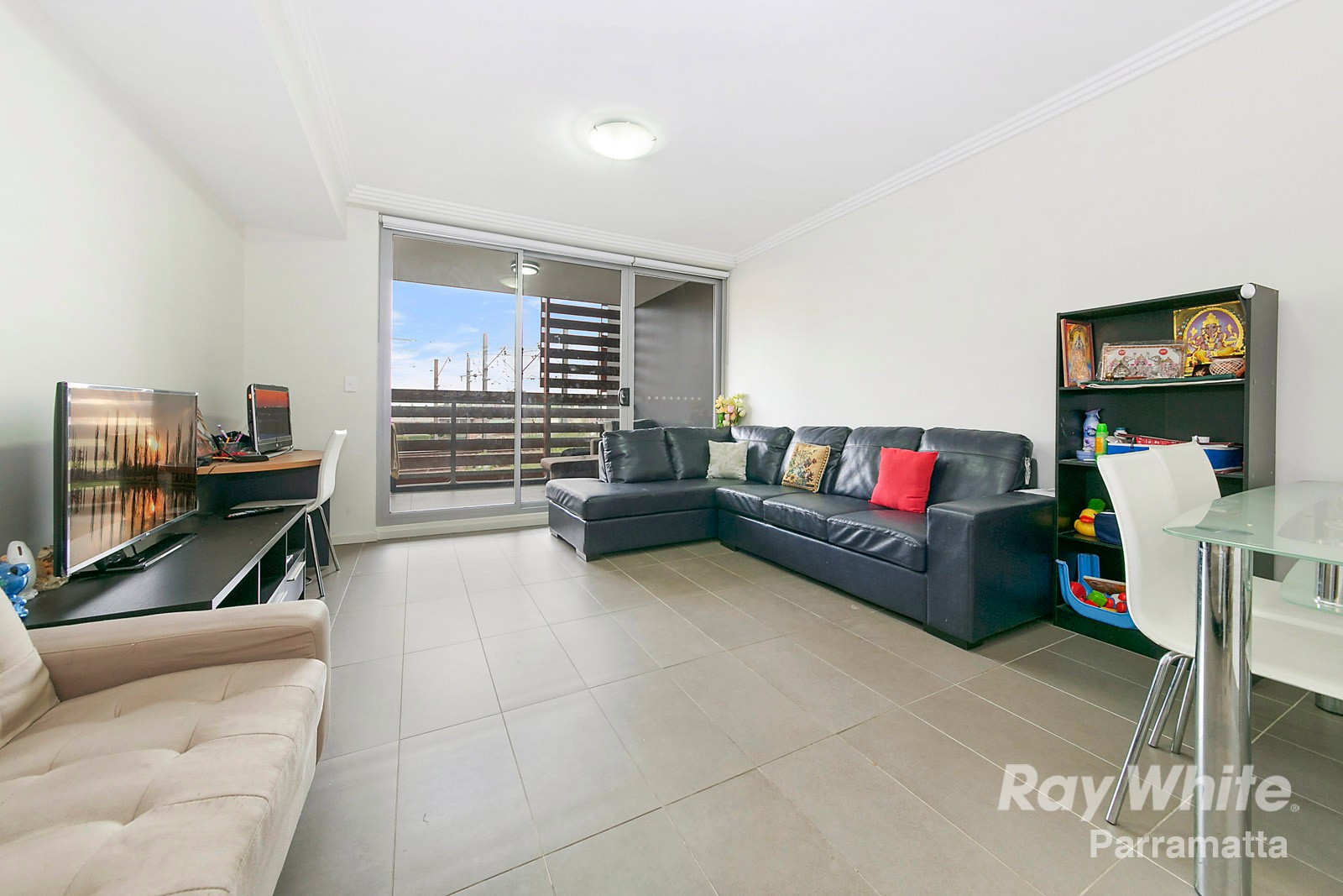 212/36 Cowper Street, Parramatta, NSW 2150