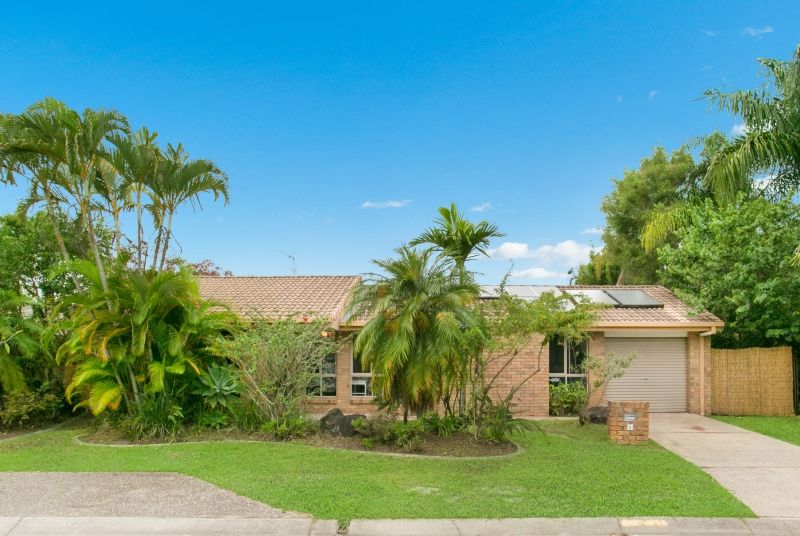 4 Gladful Court, Varsity Lakes QLD 4227