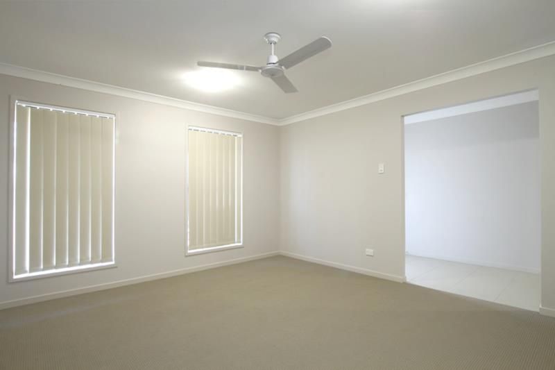 7 Roland Court, Kallangur, QLD 4503