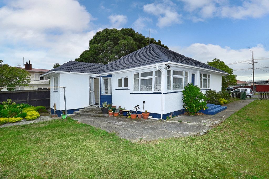 173 Breezes Road, Aranui, Christchurch City
