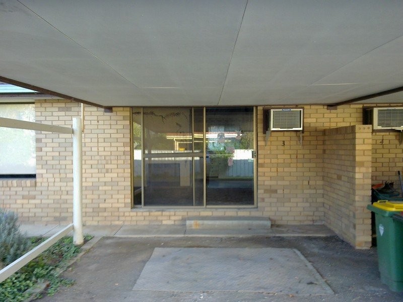 4/64 McKenzie Street, Rochester, VIC 3561