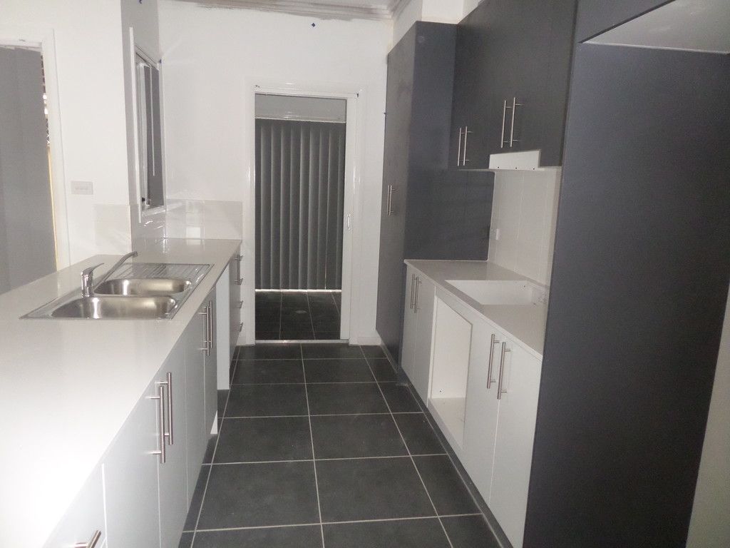 lot 301 Kerrigan Cres Cnr Irvine Street, Elderslie, NSW 2570