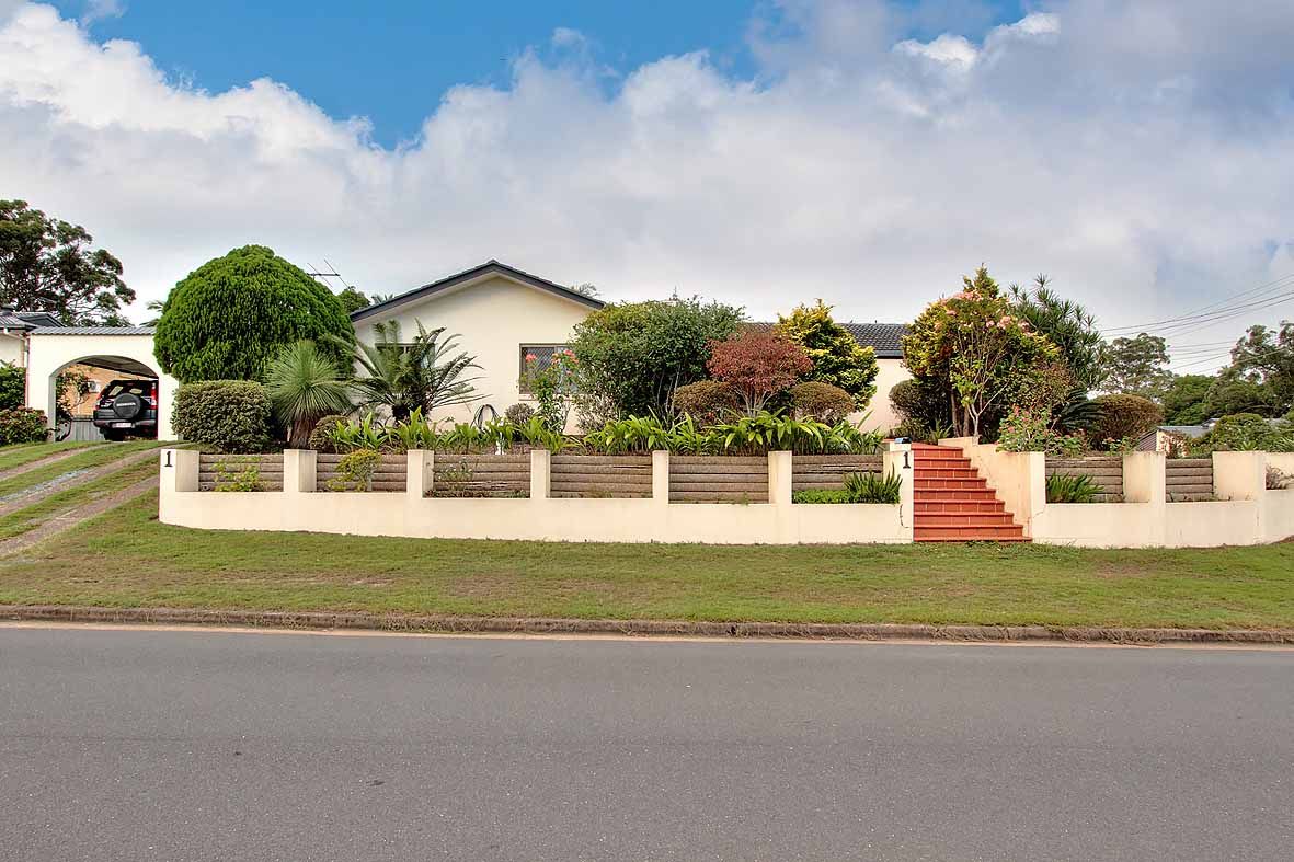 1 Teresa Court, Springwood, QLD 4127