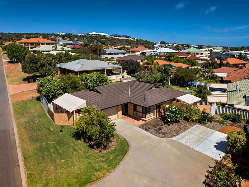2A Conch Rise, Wandina, WA 6530