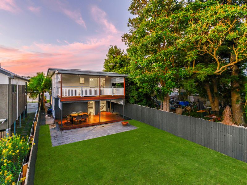 84 McConnell Street, Bulimba QLD 4171