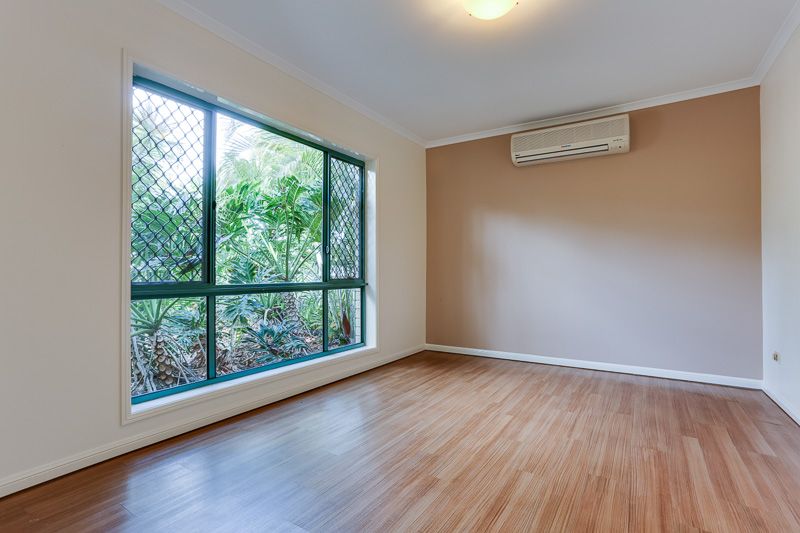 14 Deakin Place, Forest Lake, QLD 4078