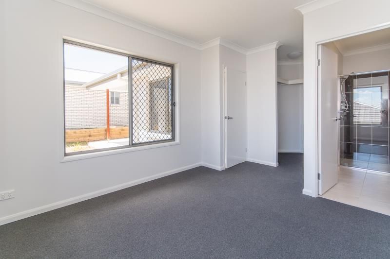 71 Halpine Parade, Warner, QLD 4500