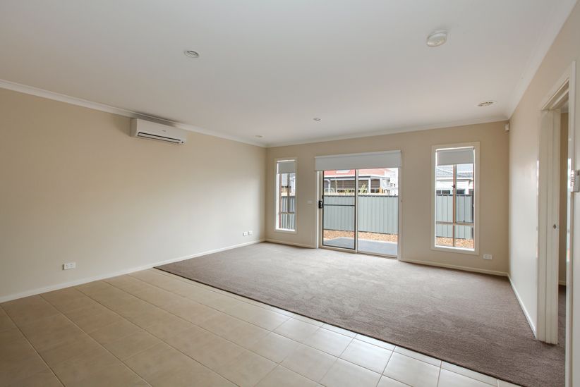 18 Bottlebrush Road, Craigieburn, VIC 3064