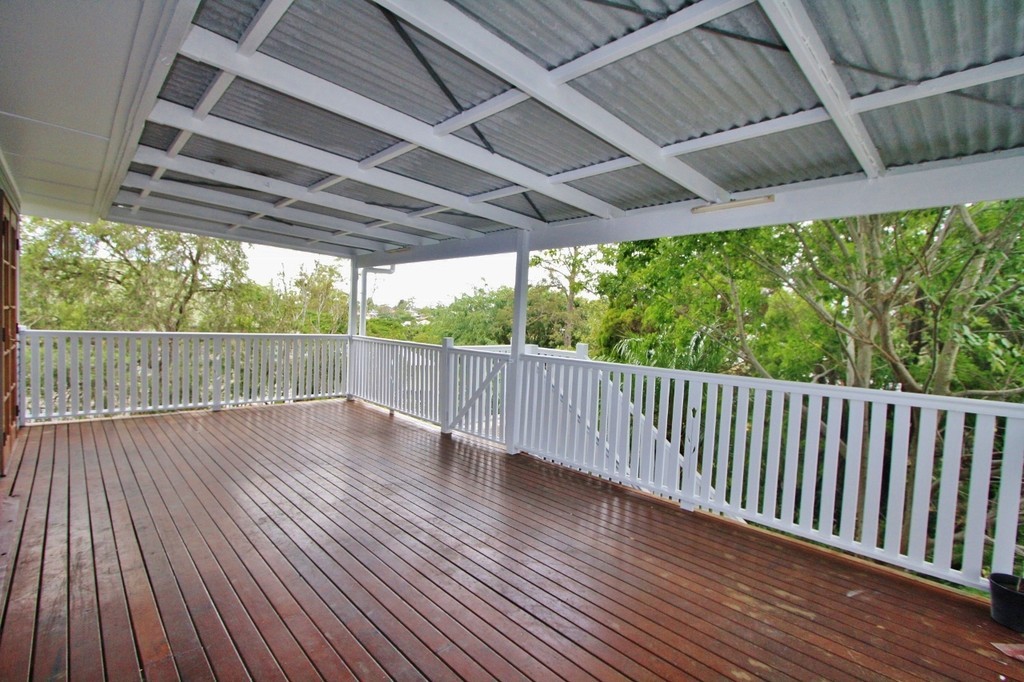 19 Diamond Street, Holland Park, QLD 4121