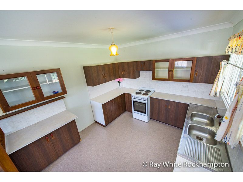 132 Dee Street, Koongal, QLD 4701