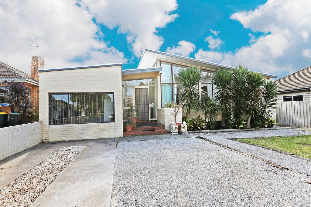 15 Dorothy Avenue, Belmont, VIC 3216