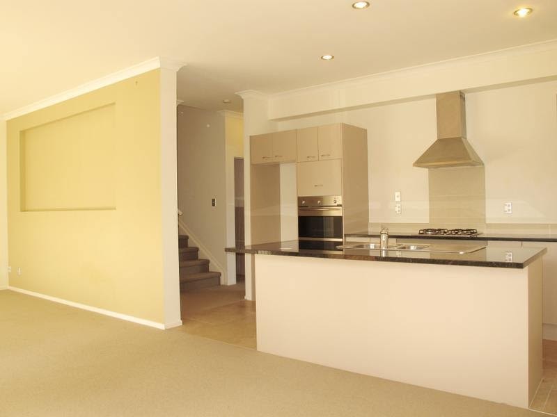 17 Triumph Road, Flat Bush, Manukau City