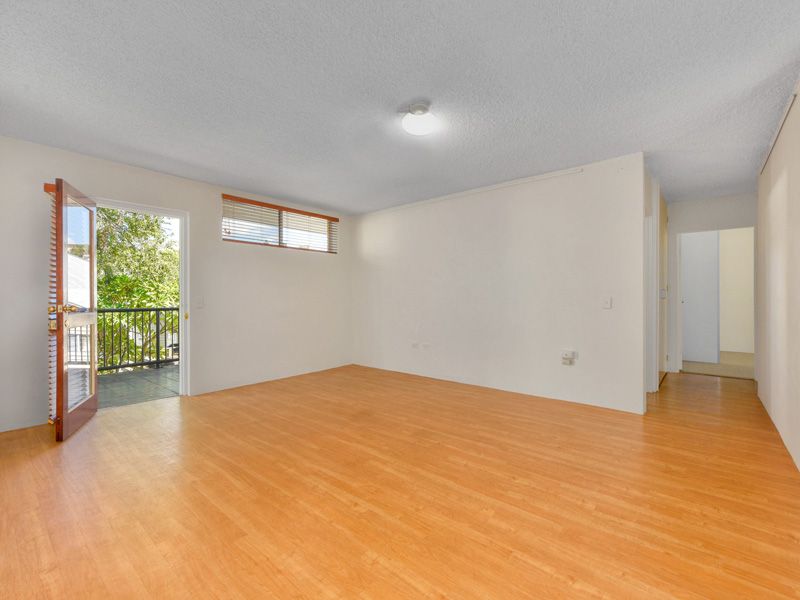 2/6 Pioneer Street, Toowong, QLD 4066