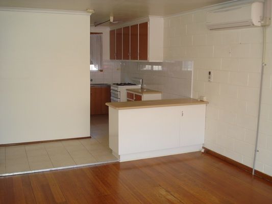 2/120 Station Street, Thomastown, VIC 3074