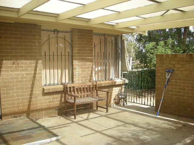 2 Inwood Road, Elizabeth East, SA 5112