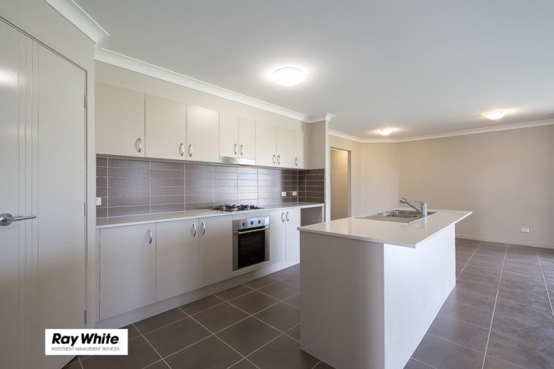 130 Daybreak Street, Yarrabilba, QLD 4207