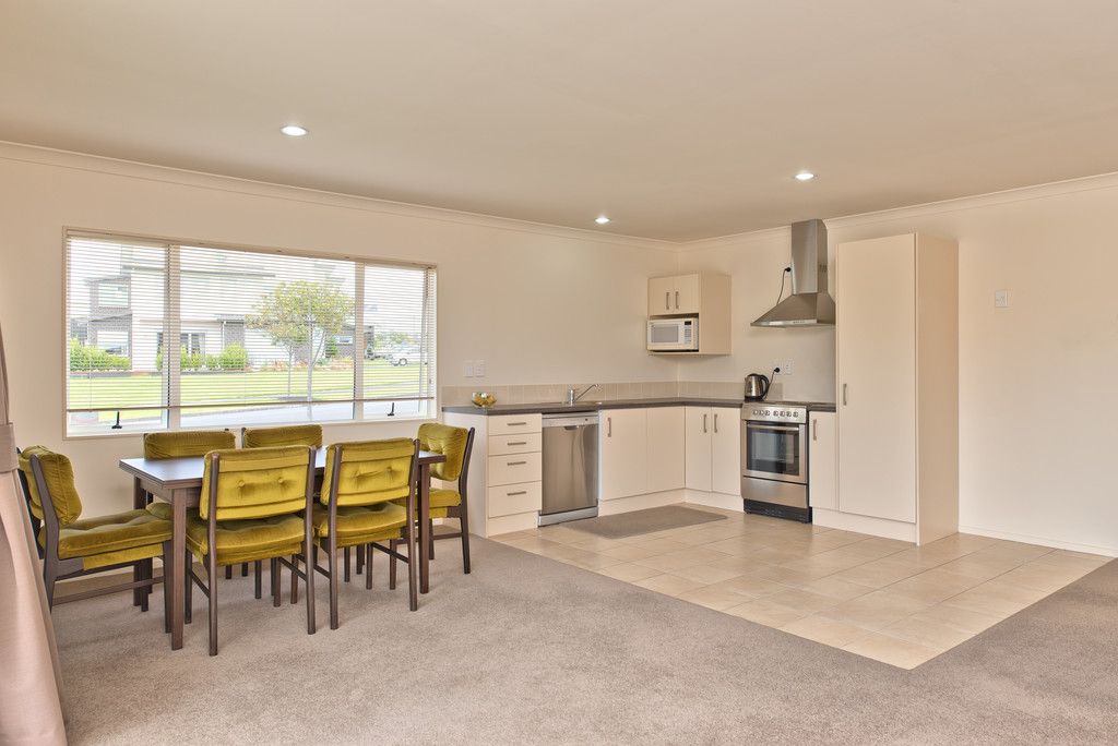 60A Columbia Crescent, Beachlands, Manukau City