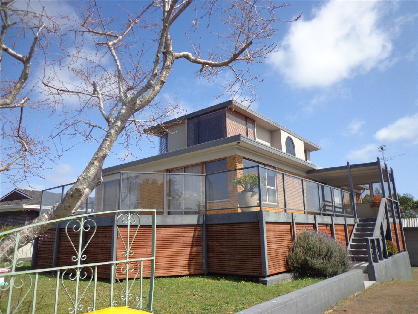 8 Pounamu Place, Cockle Bay, Manukau City
