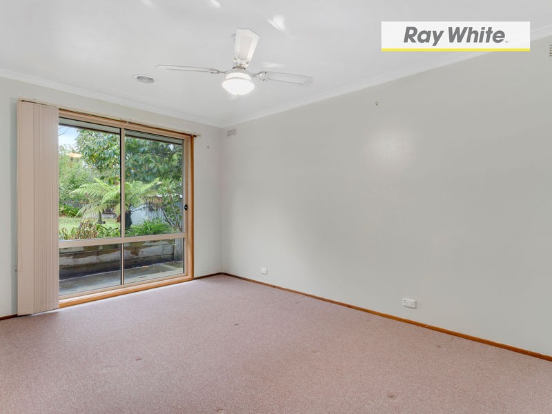 27 Denholm Street, Rosebud, VIC 3939