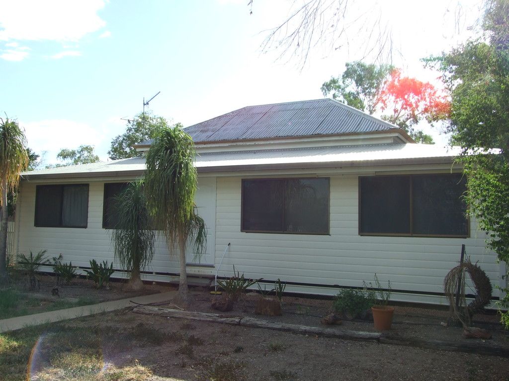 149 Kingfisher Street, Longreach, QLD 4730