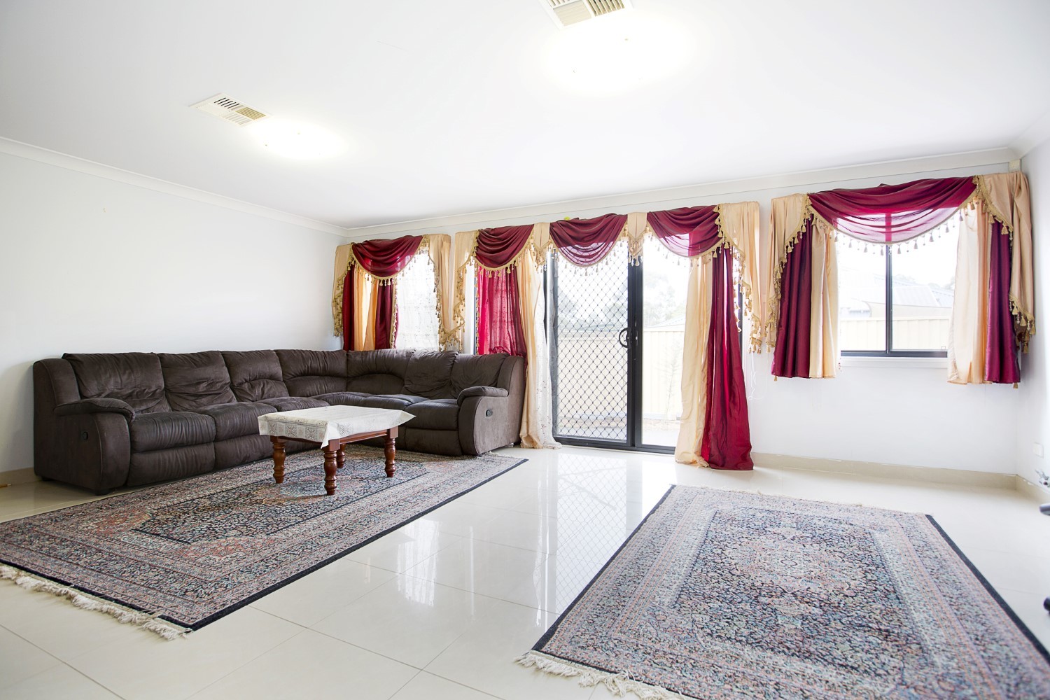 71 Ridgetop Drive, Glenmore Park, NSW 2745