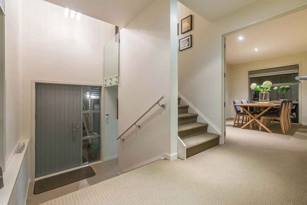 92 Waiatarua Road, Remuera, Auckland City