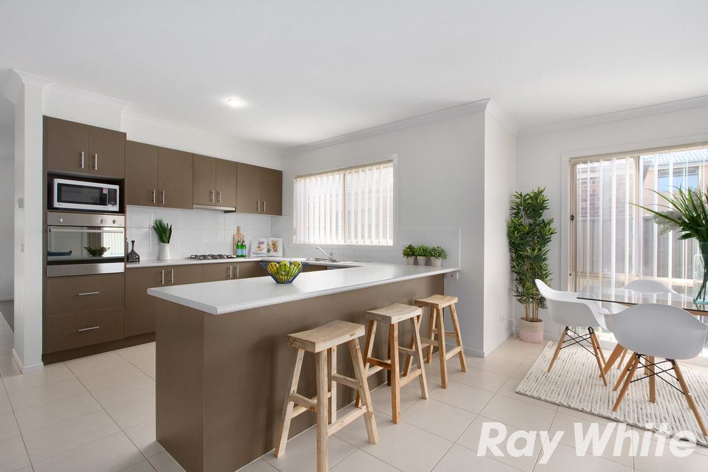 5 Sarton Link, Pakenham, VIC 3810