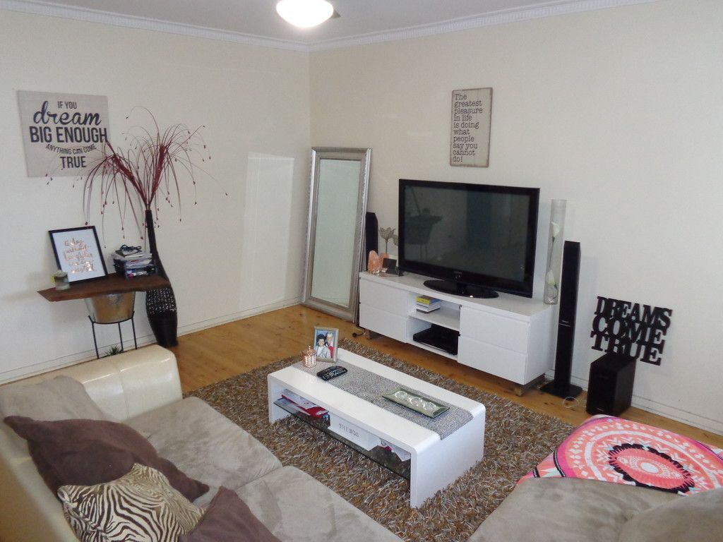 2, 241 Esplanade, Henley Beach, SA 5022