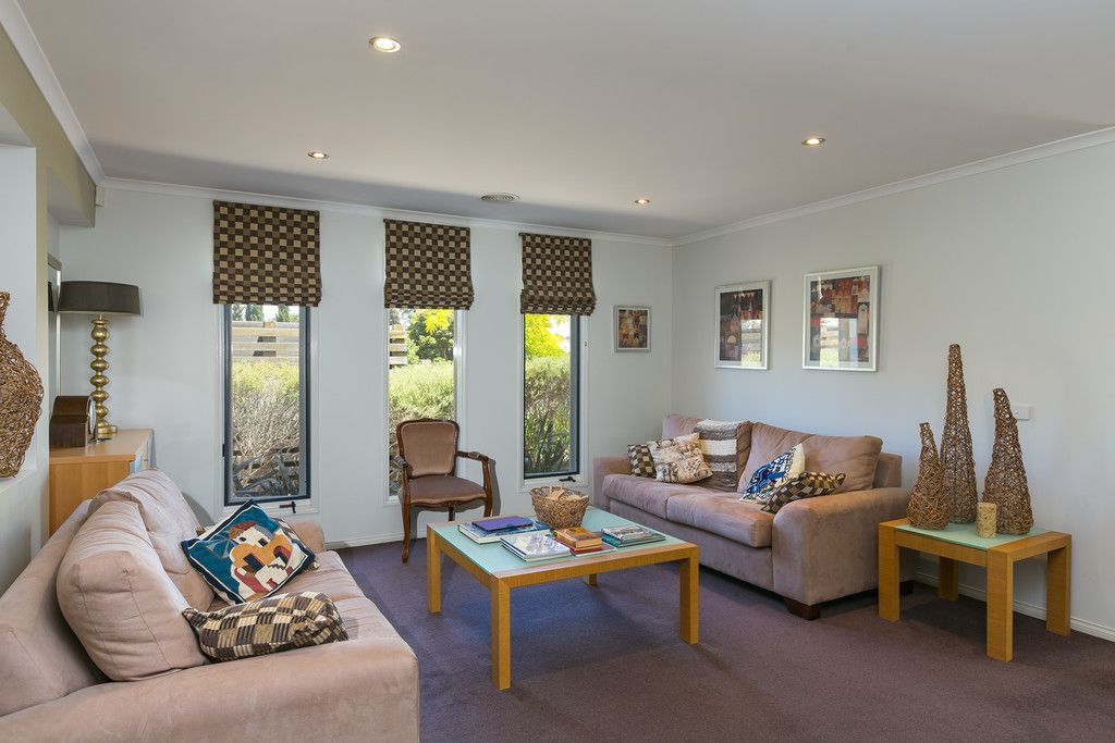 4 Acacia Park Drive, Epsom, VIC 3551