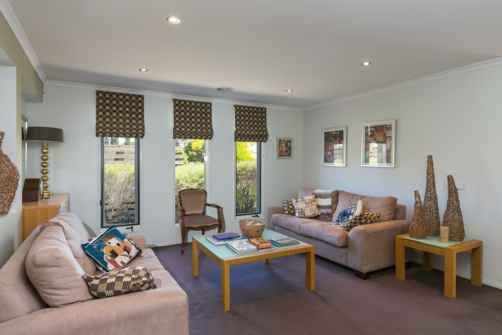 4 Acacia Park Drive, Epsom, VIC 3551