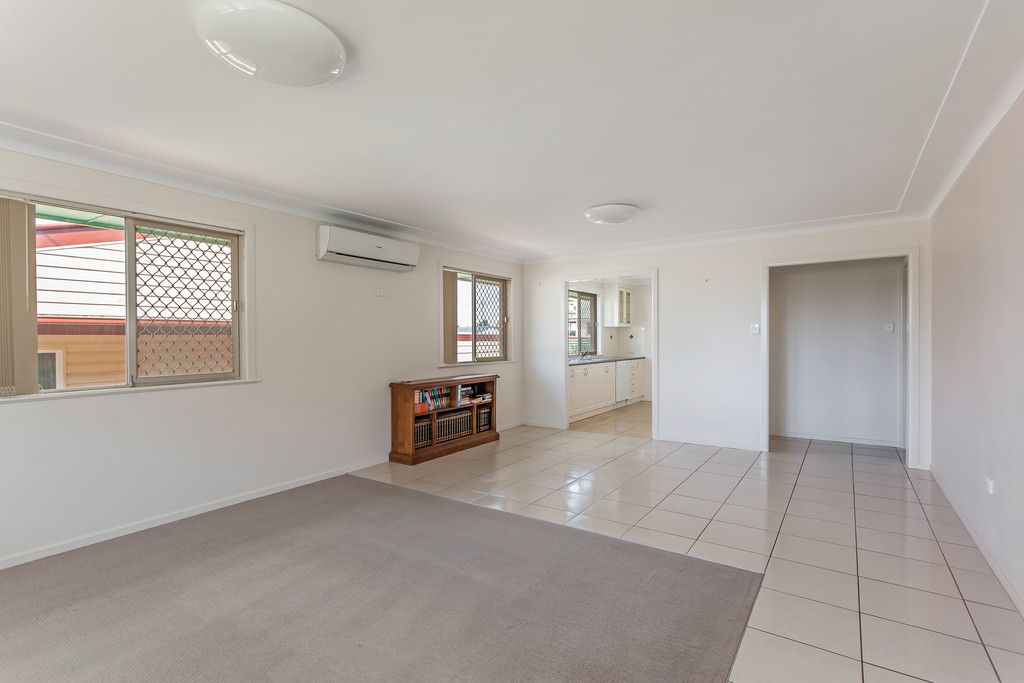 20 Hunter Street, Centenary Heights, QLD 4350