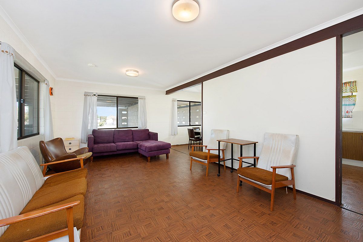 31 Nelson Street, Golden Beach, QLD 4551