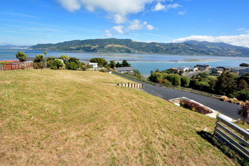 26D Bayne Terrace, Macandrew Bay, Dunedin City