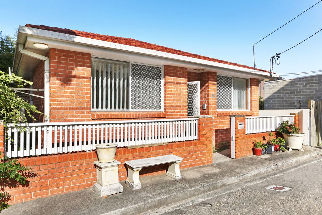28 Glen Street