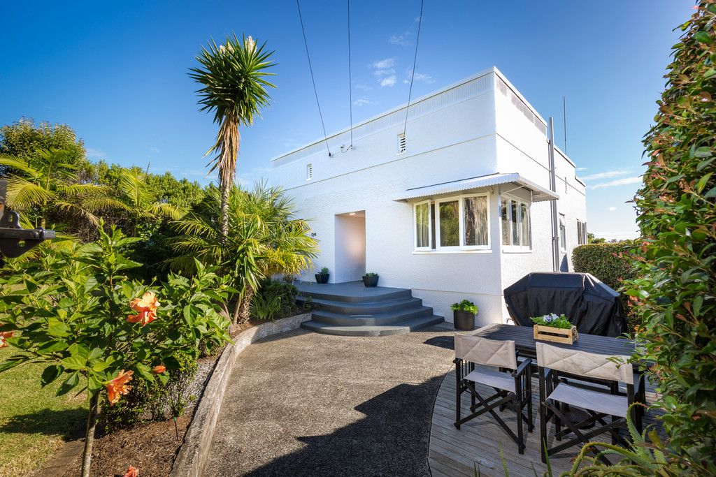 124 Riddell Road, Glendowie, Auckland City