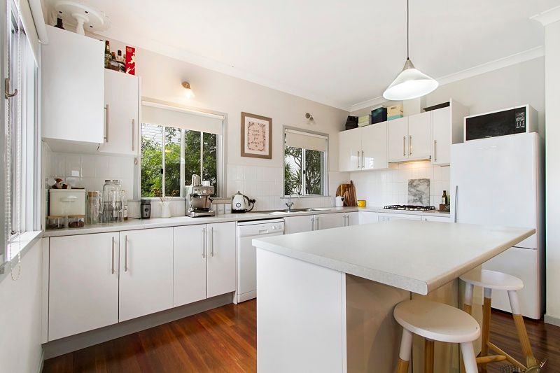 21 Haldane Street, Graceville, QLD 4075