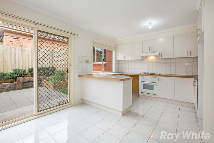 2/157 Grimshaw Street, Greensborough, VIC 3088