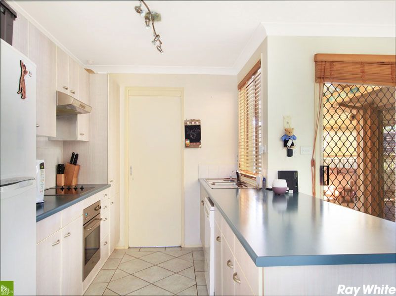 31 Hazelton Drive, Albion Park, NSW 2527