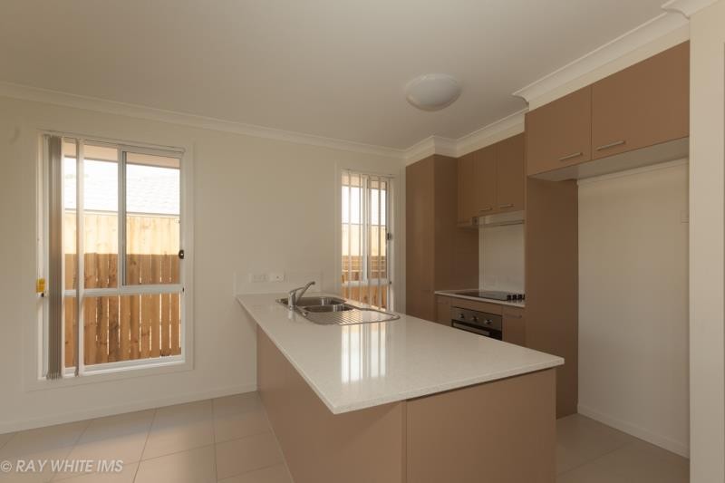 64 Flora Terrace, Pimpama, QLD 4209