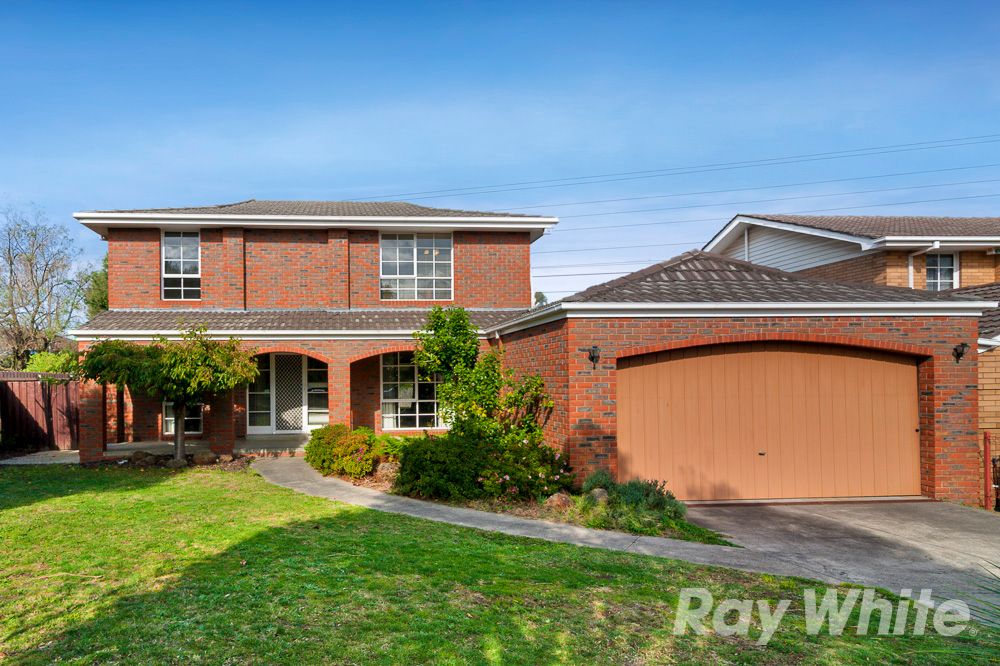 64 Mannering Drive, Glen Waverley VIC 3150